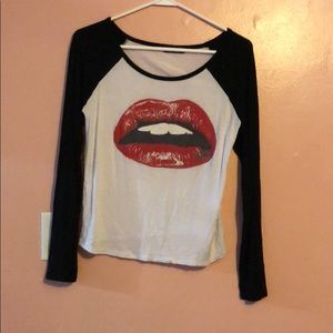 Lips long sleeve baseball tee